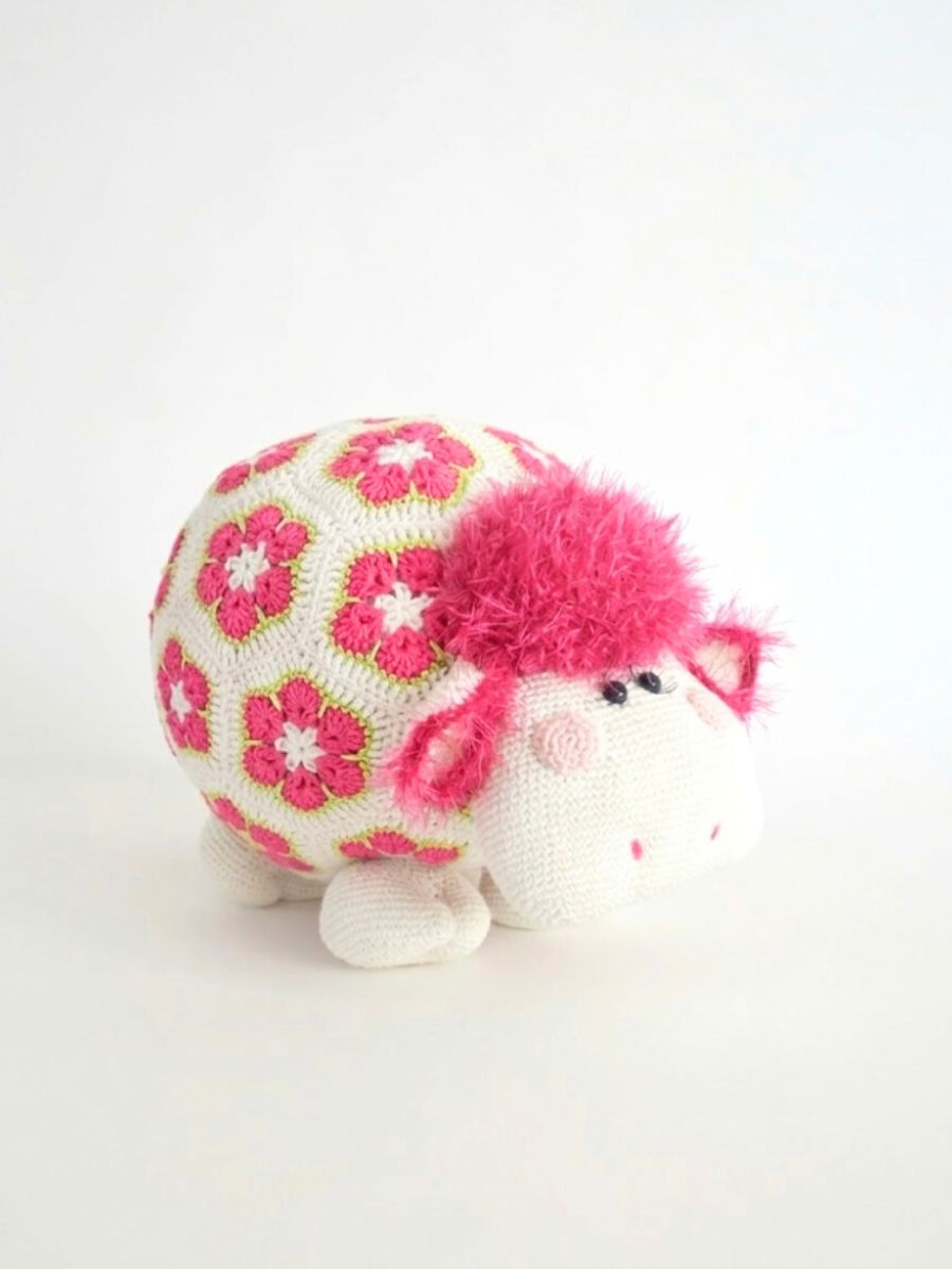 Miss Wooly Hexagon schaap